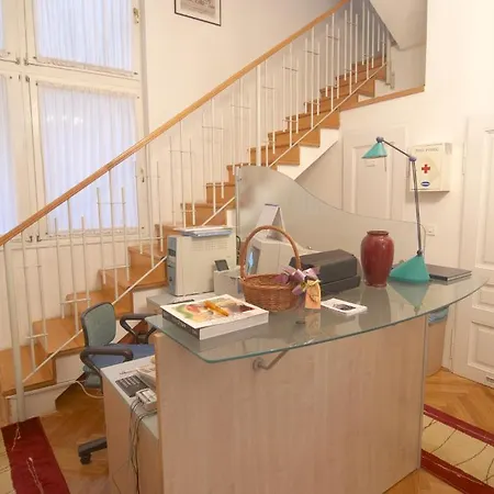 Sweet Hostel *